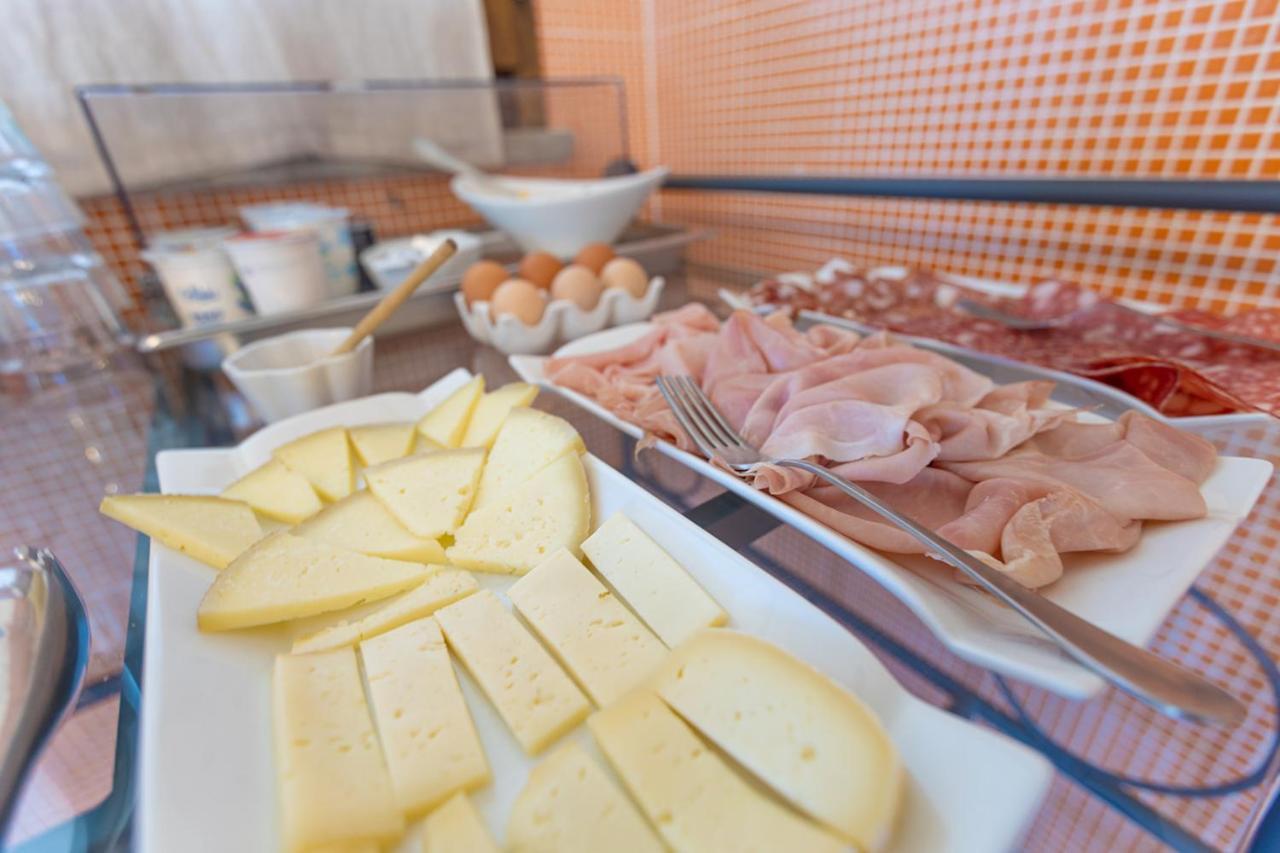 Glamping Gli Etruschi 호텔 피옴비노 외부 사진