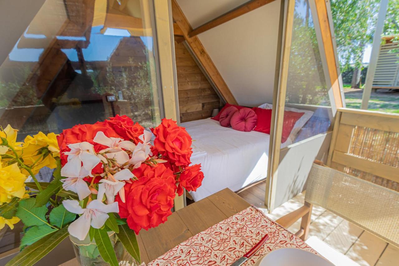 Glamping Gli Etruschi 호텔 피옴비노 외부 사진