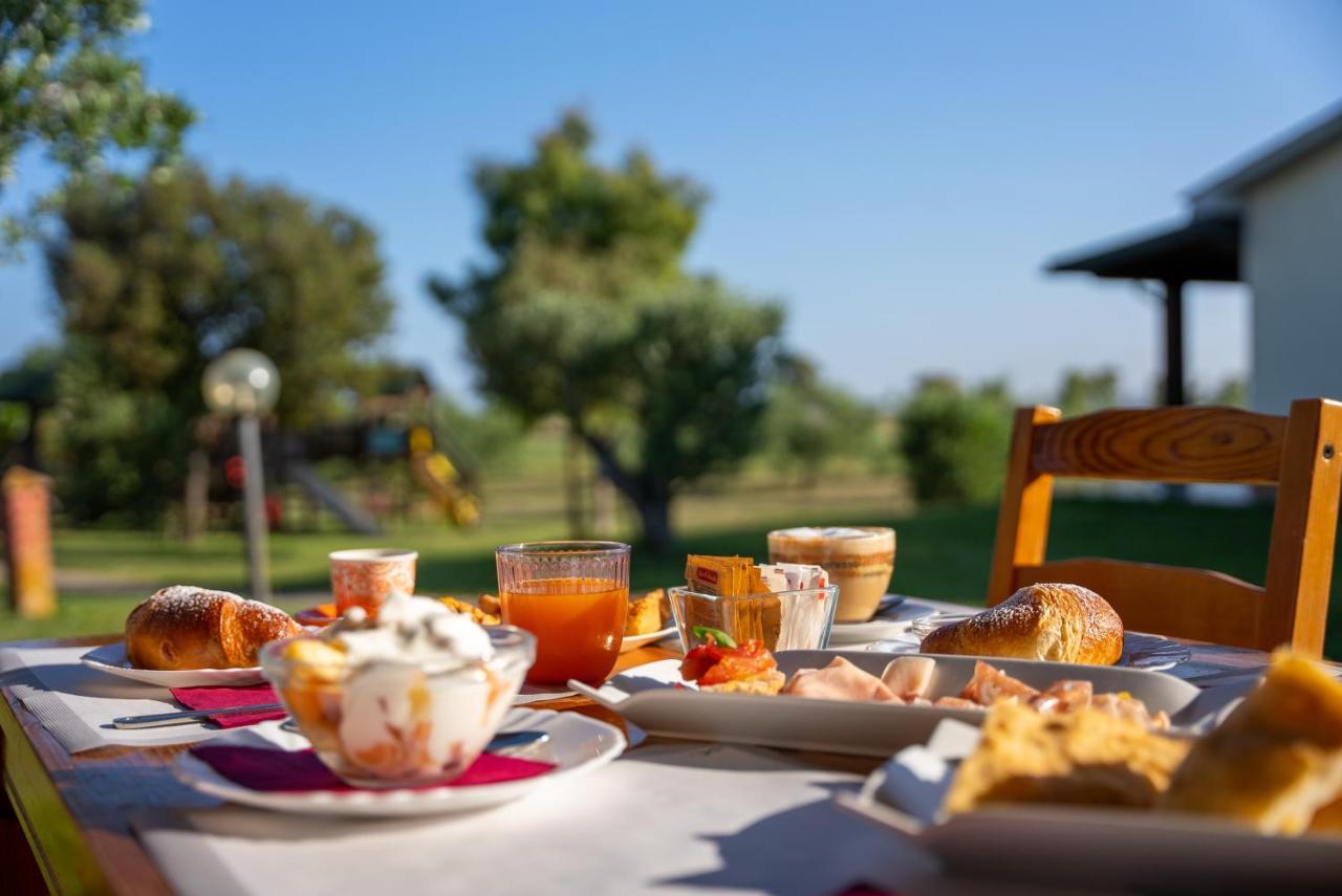 Glamping Gli Etruschi 호텔 피옴비노 외부 사진