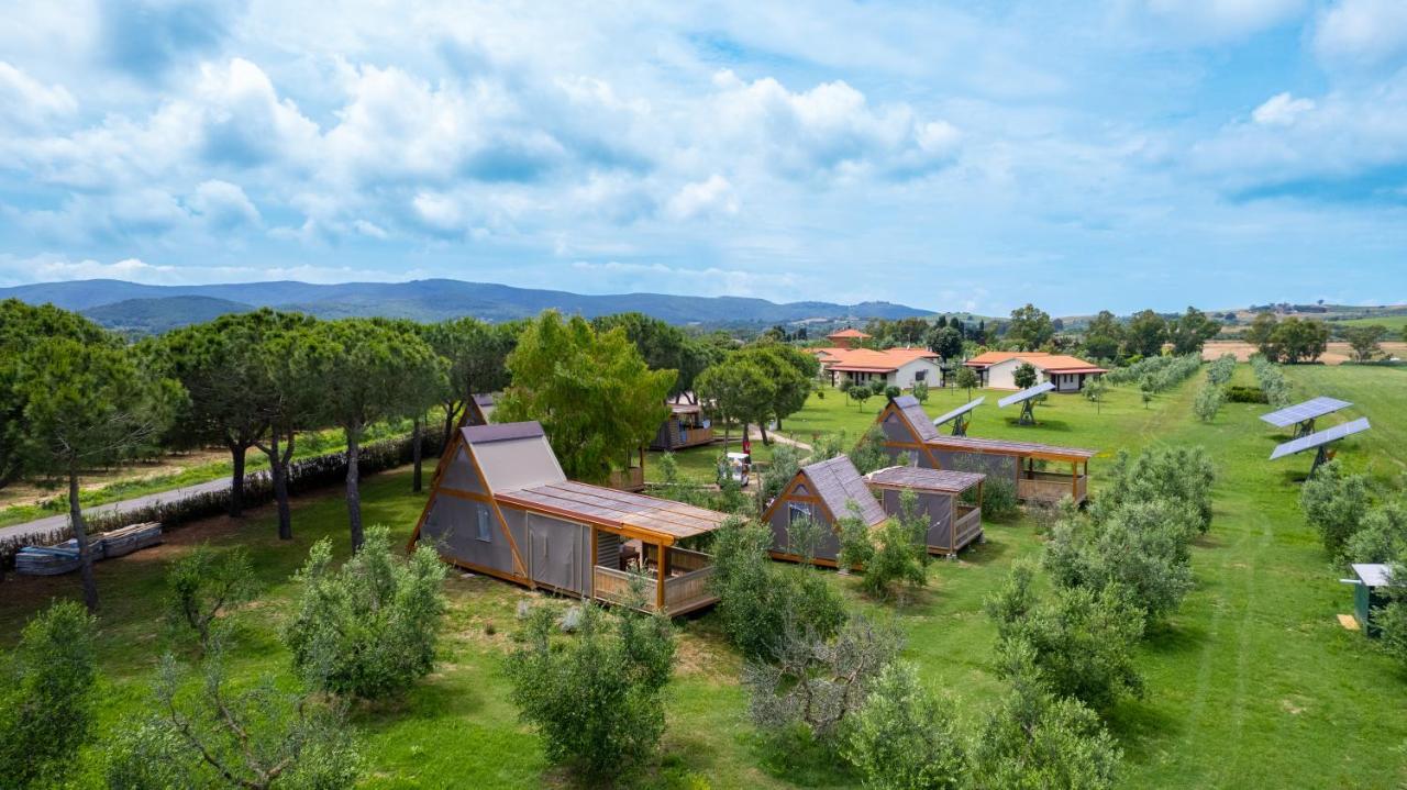 Glamping Gli Etruschi 호텔 피옴비노 외부 사진